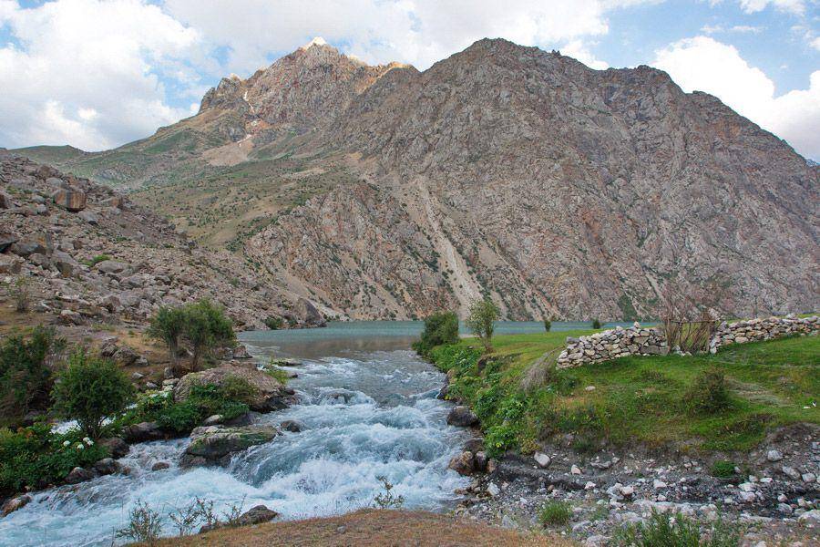 Danau Hazorchashma. (instagram.com/uzbekistantour)