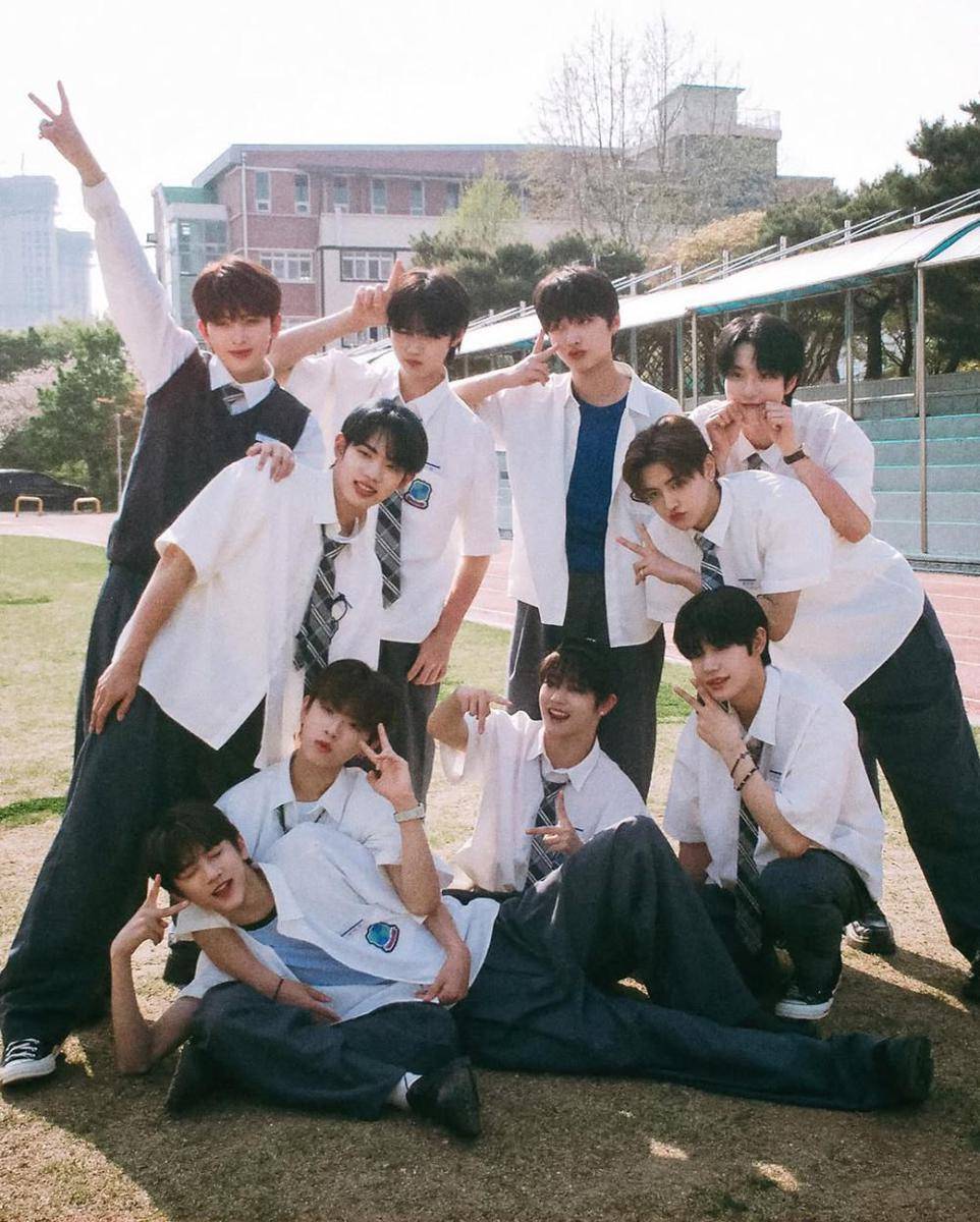 FANTASY BOYS (instagram.com/official_fantasyboys)
