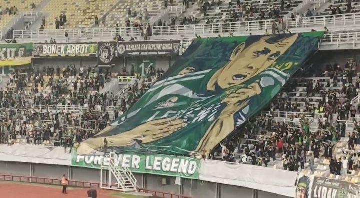 Momen Tribute to Bejo Sugiantoro Sebelum Laga Persebaya Vs Persib