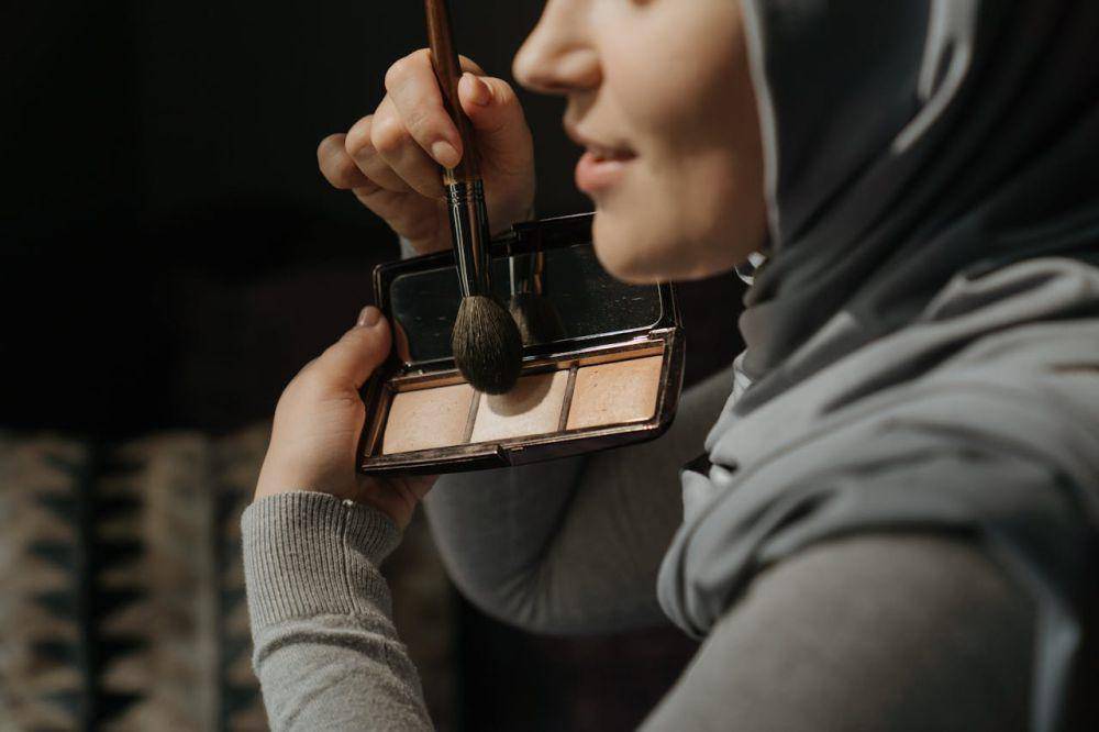 Ilustrasi makeup palet (pexels.com/cottonbro studio)
