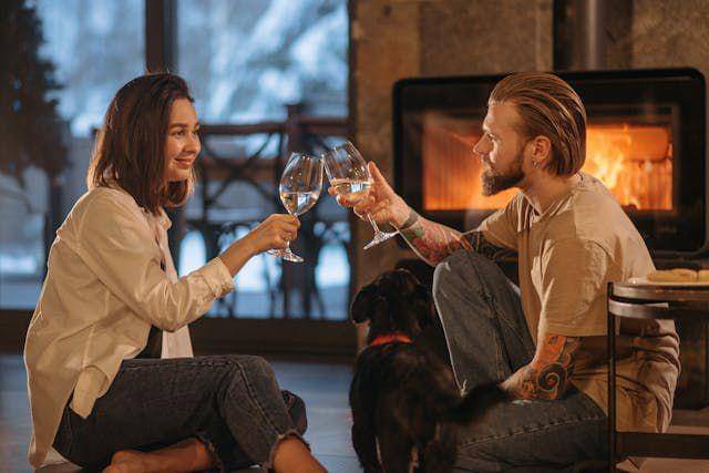 ilustrasi zodiak pria pendiam tapi perhatian (pexels.com/Pavel Danilyuk)