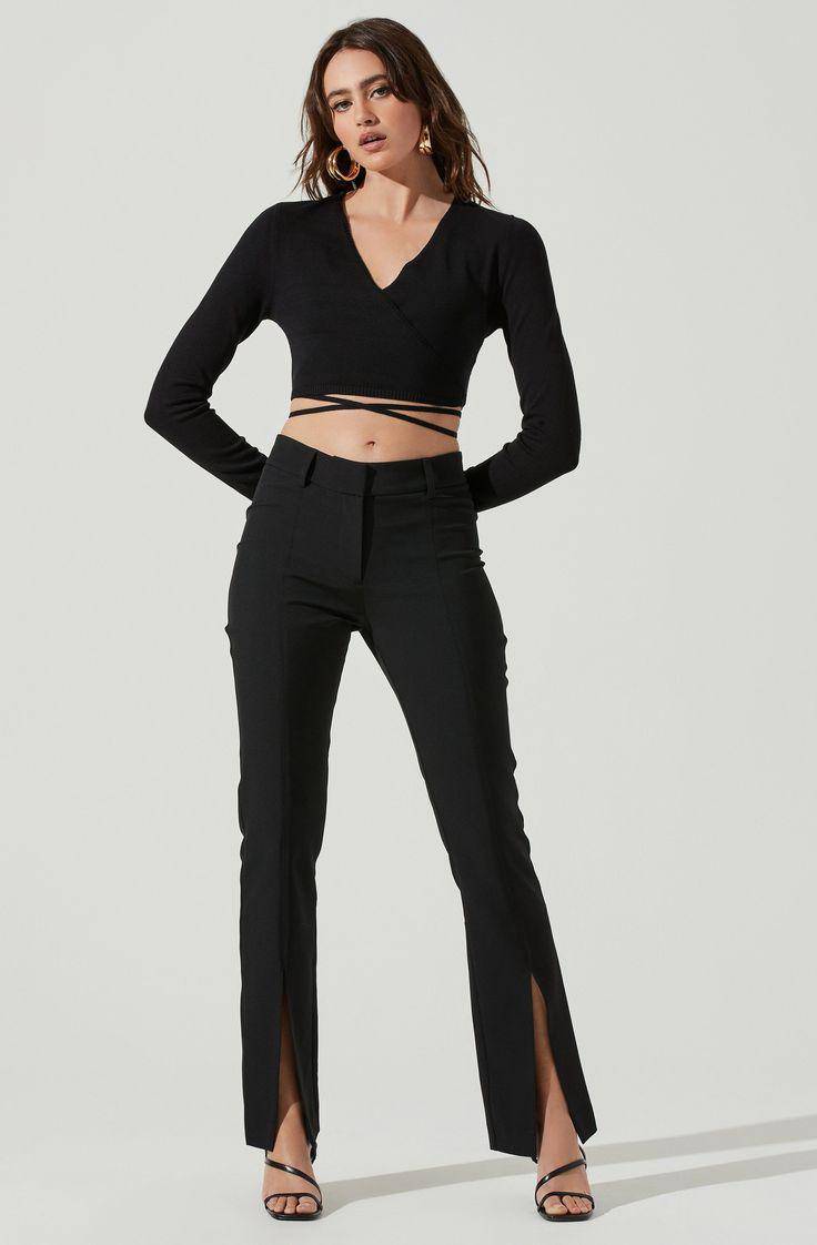 Ilustrasi split leg pants. (pinterest.com/Sarah Waldschmidt)