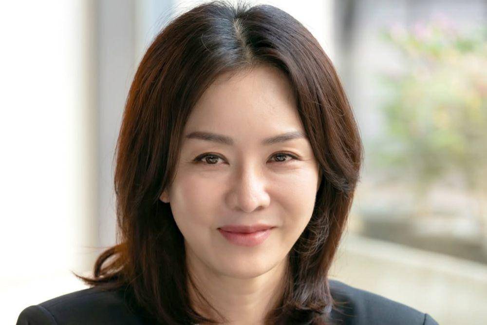 still cut drama Buried Hearts (instagram.com/sbsdrama.official)