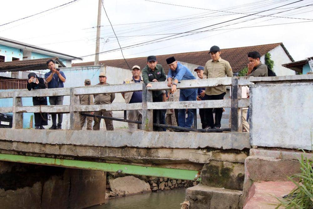 Tinjau Banjir Bandar Lampung, Gubernur Mirza Tawarkan Solusi Ini