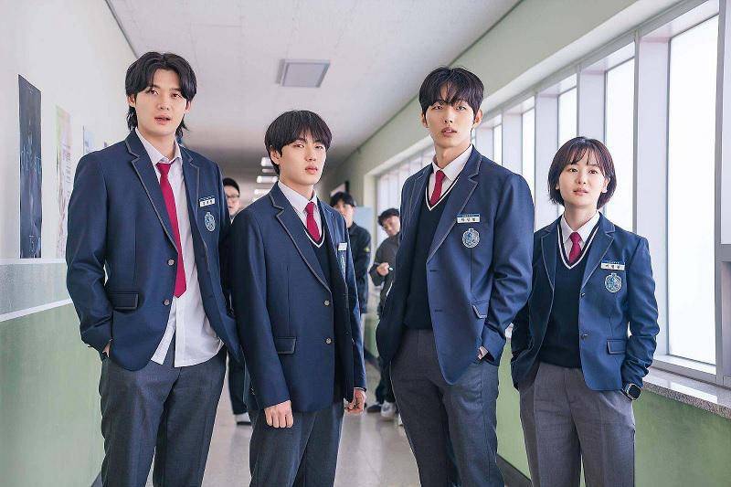 still cut drama I Am a Running Mate (dok. Soompi/I Am a Running Mate)