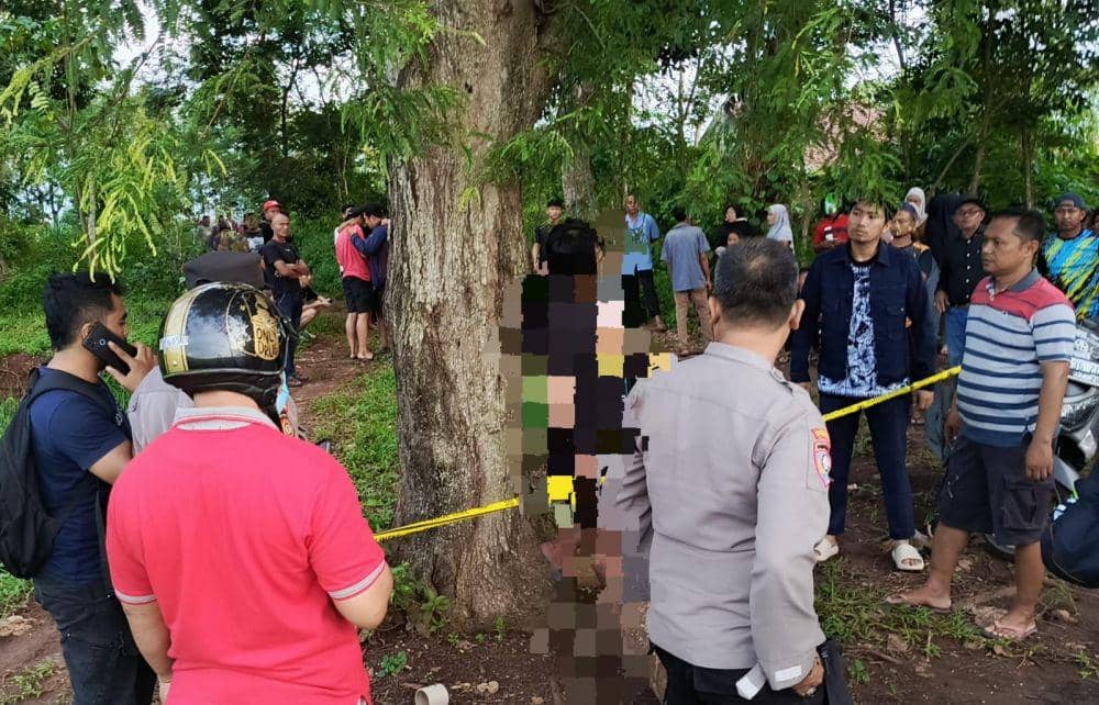 Pria Pringsewu Diduga Bunuh Diri, Ditemukan Rekan Kerja di Bawah Pohon