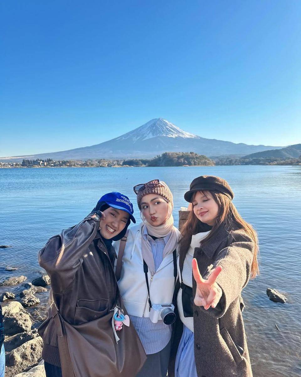 potret keluarga Sabrina Anggraini (instagram.com/sabrinaanggraini)