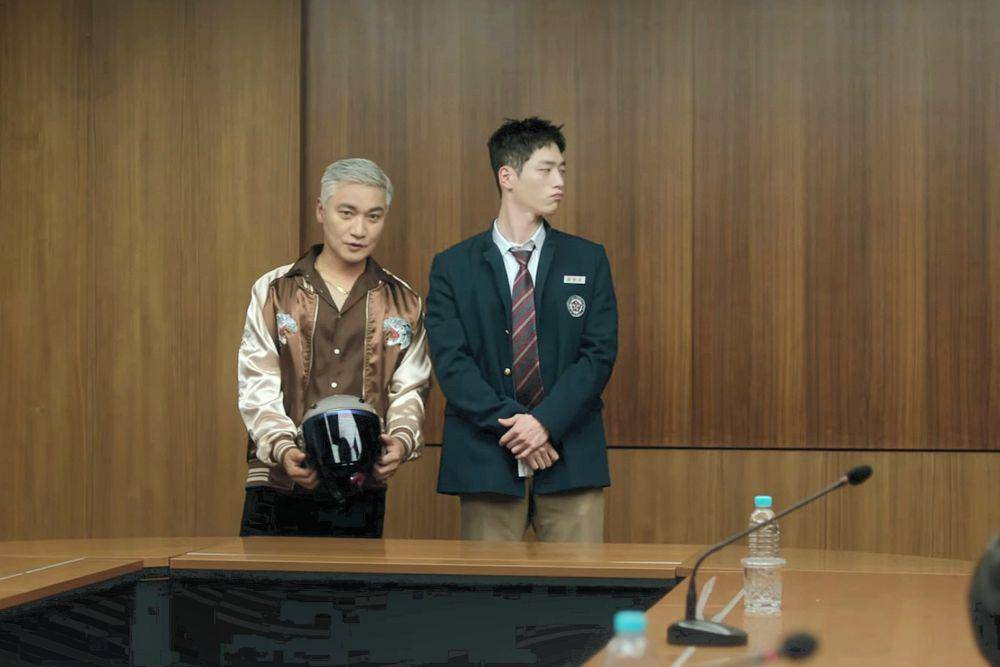 still cut Undercover High School (youtube.com/@mbc_drama)