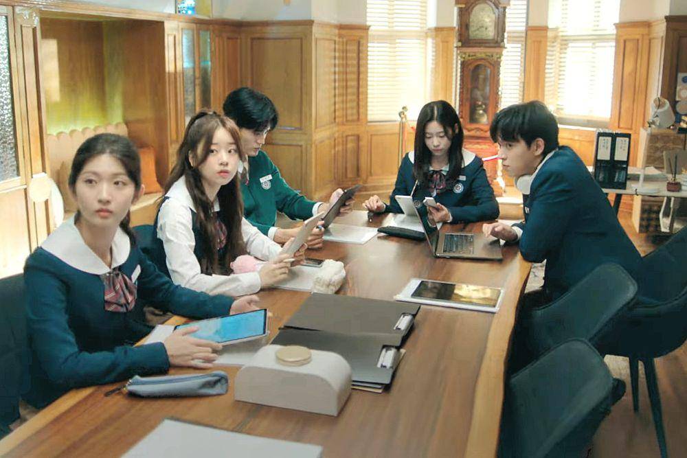 still cut Undercover High School (youtube.com/@mbc_drama)
