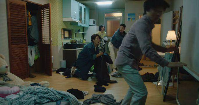 still cut drama Undercover High School (youtube.com/@mbc_drama)