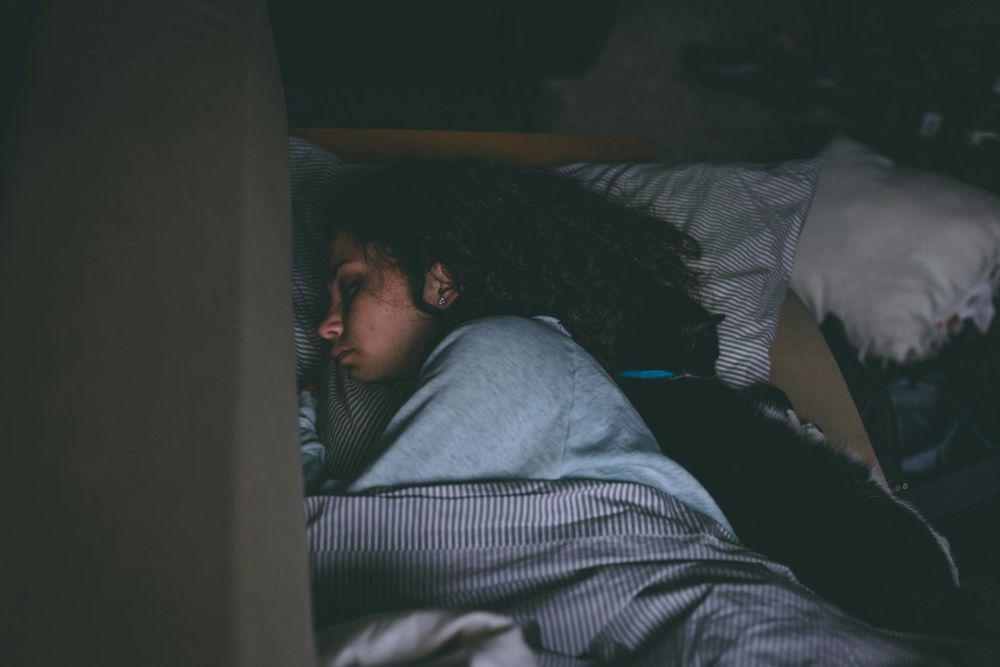 7 Tips Mengatur Pola Tidur agar Tetap Bugar saat Puasa