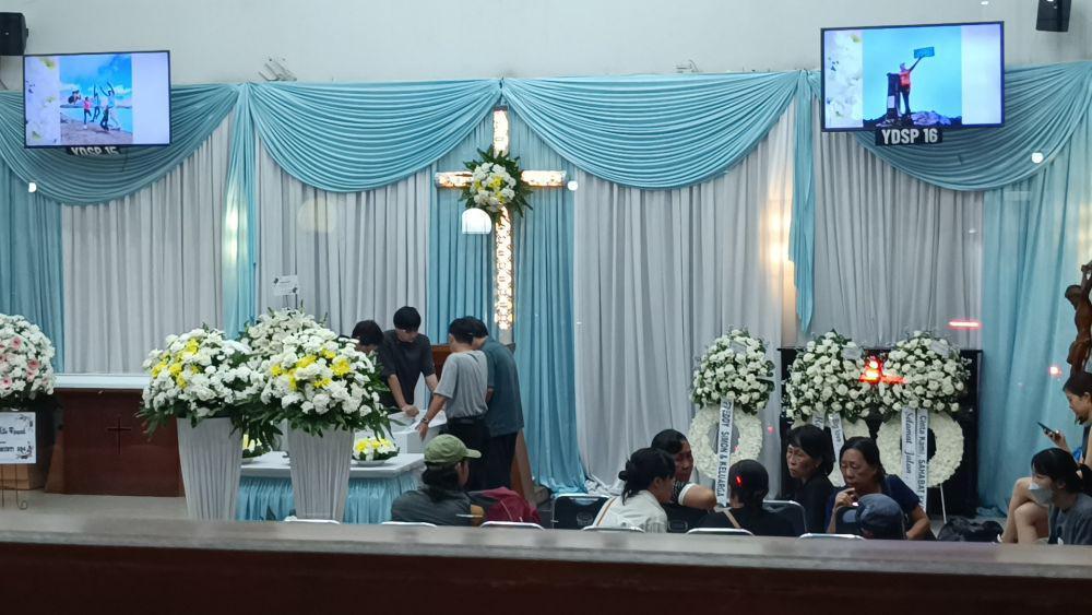 Jenazah Lilie yang Wafat di Carstensz Disemayamkan di Nana Rohana