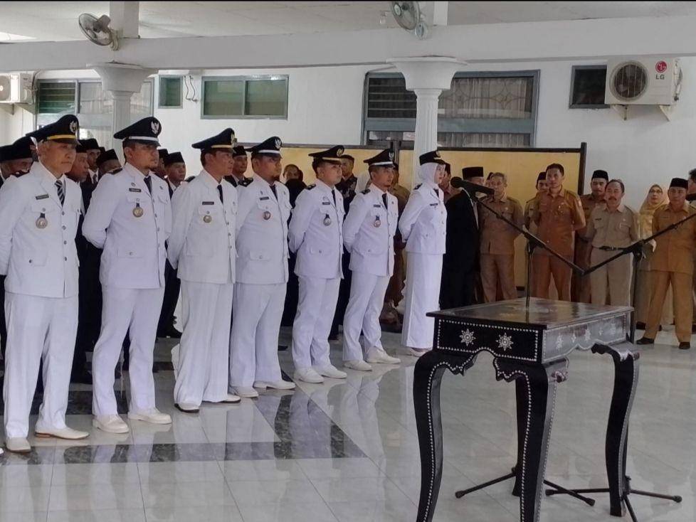 Mutasi ASN yang dilakukan Pemerintah Kabupaten Lombok Timur beberapa tahun lalu(IDN Times/Ruhaili)