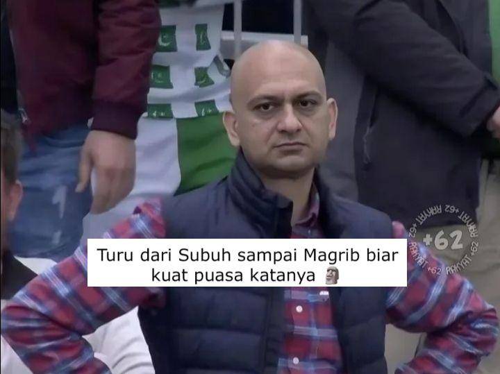 meme tidur saat puasa (instagram.com/rakyat_plus_62)