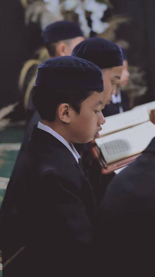 Vidi Aldiano khataman Alquran (Instagram.com/vidialdiano)