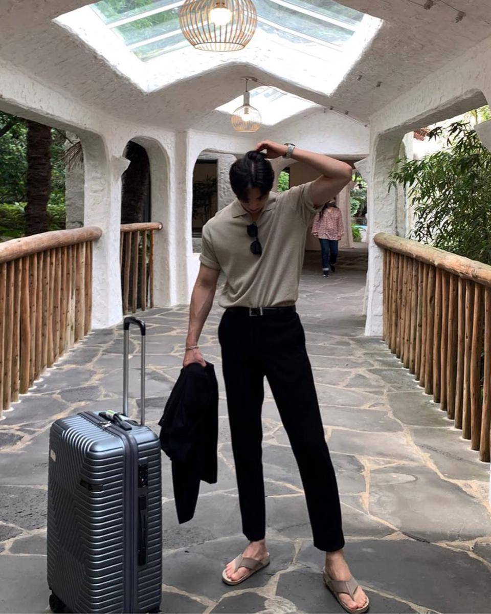 airport fashion untuk pria (instagram.com/leehk.k)