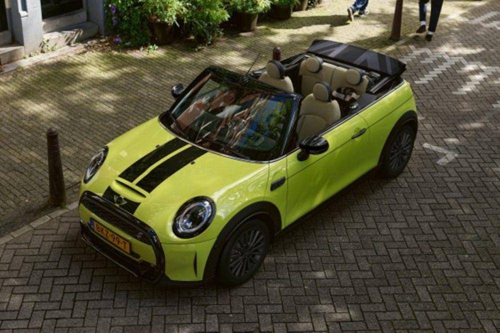 Ilustrasi Mobil Mini Cooper Cabrio (mini.co.id)