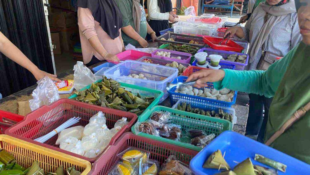 Spot jualan takjil di Kota Pangkalpinang (dok pribadi/Cici Nasya Nita)