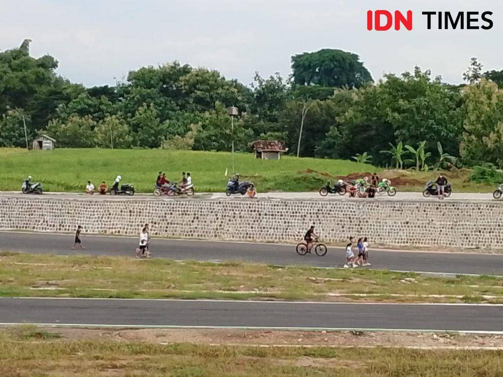 Sirkuit di Kelurahan/ Kecamatan Parang jadi tempat favorit ngabuburit. IDN Times/ Riyanto.