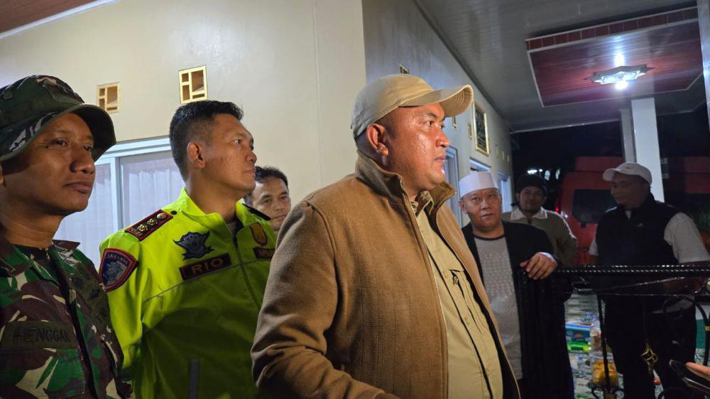Rudy Susmanto Pastikan Kebutuhan Korban Bencana Puncak Bogor Terpenuhi
