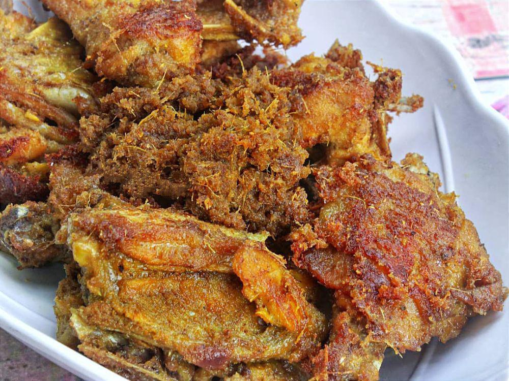 Resep Ayam Bumbu Kuning Madura yang Gurih dan Meresap