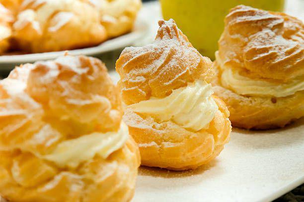 5 Jajanan Cream Puff di Surabaya yang Lembut dan Lumer di Mulut