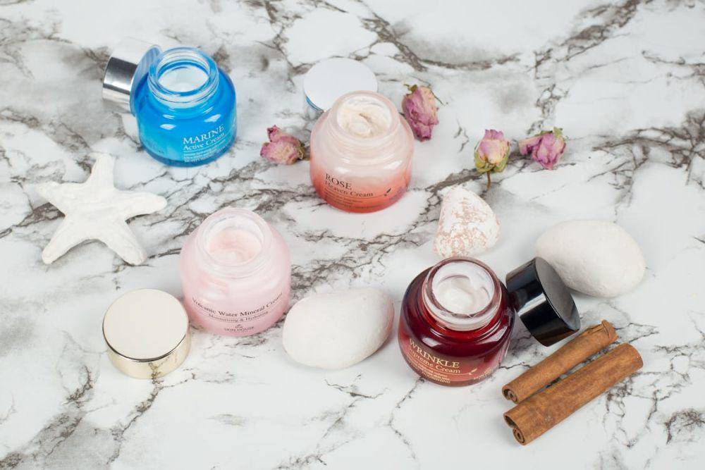 ilustrasi produk skincare (pexels.com/Elena Druzhinina)