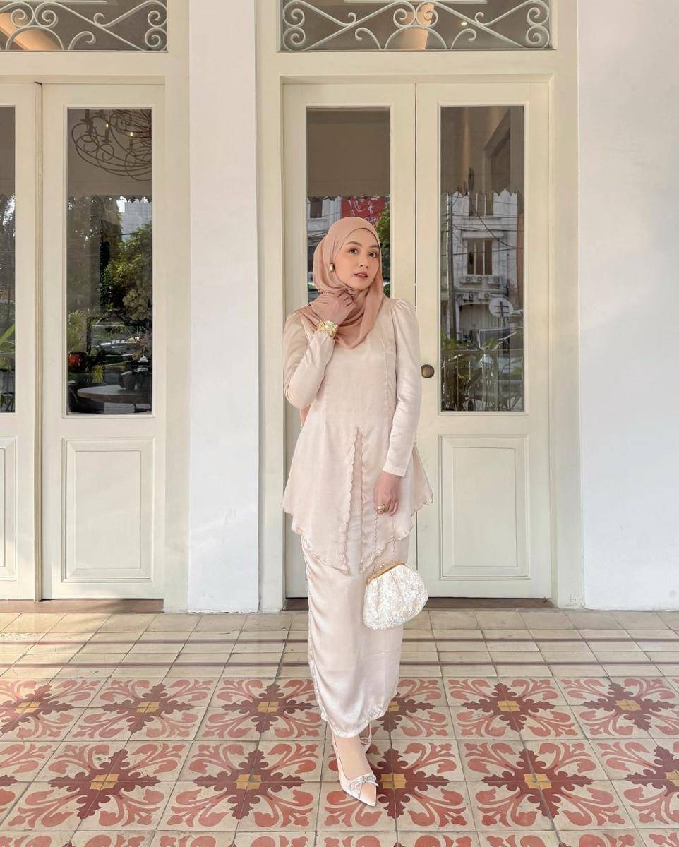 Rekomendasi Baju Kurung untuk Lebaran 2025 (instagram.com/meiraniap)