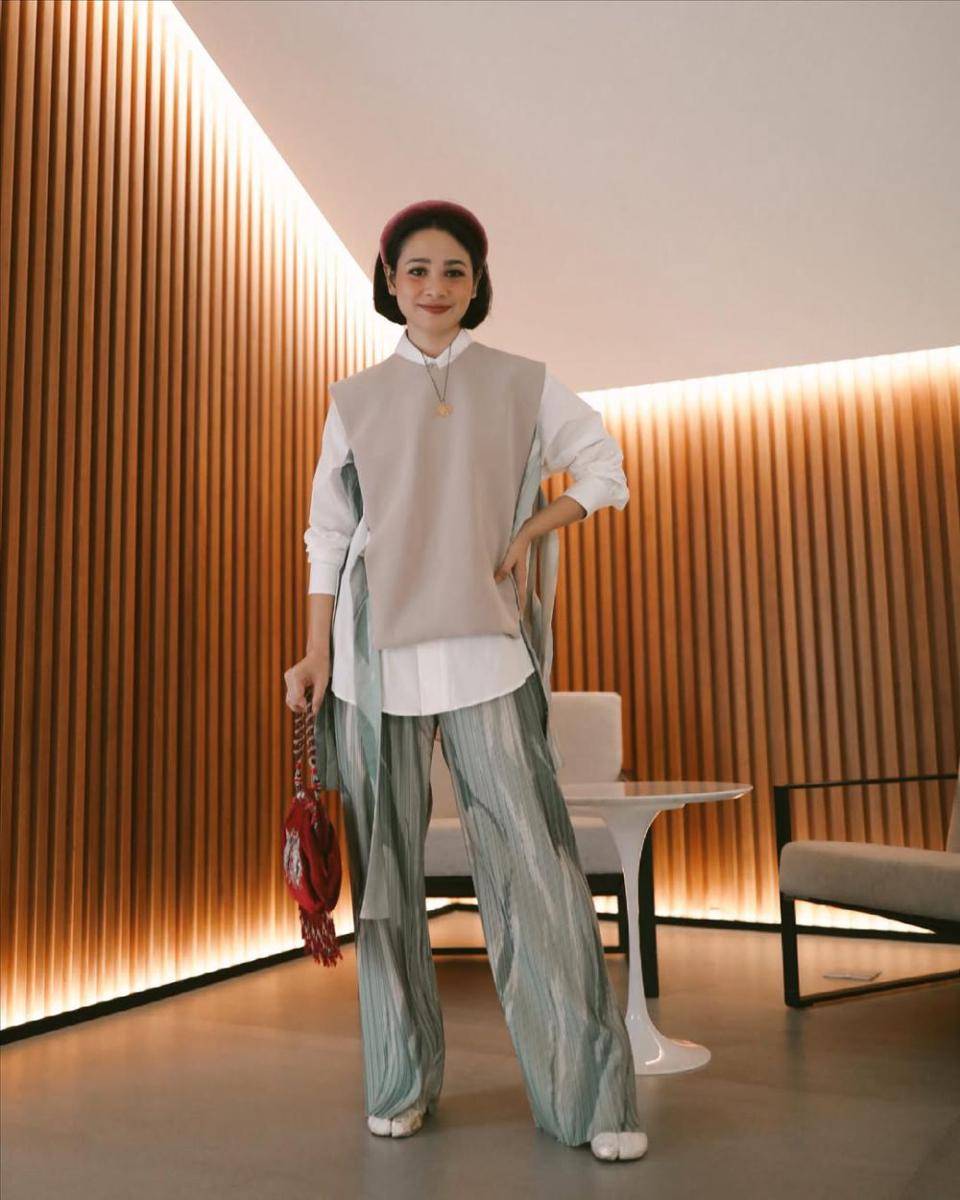 OOTD bukber simpel ala Andien Aisyah (instagram.com/andienaisyah)