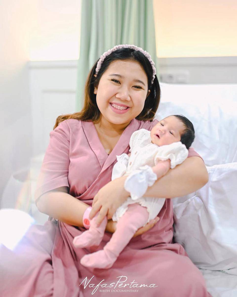 potret Kiky Saputri dan buah hati (instagram.com/kikysaputrii)