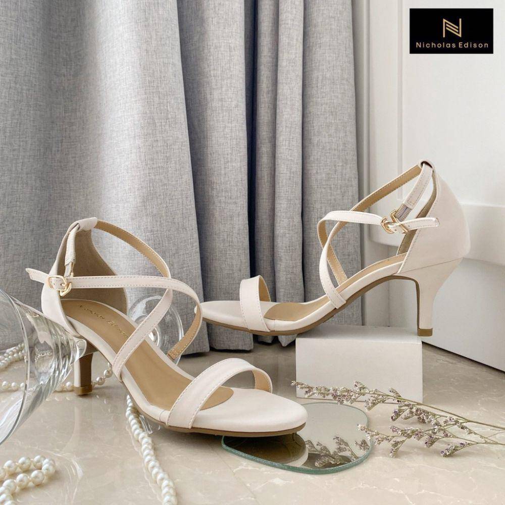 Nicholas Edison - KIRANA White Sandal Heels (shopee.co.id/Nicholas Edison Official Shop)