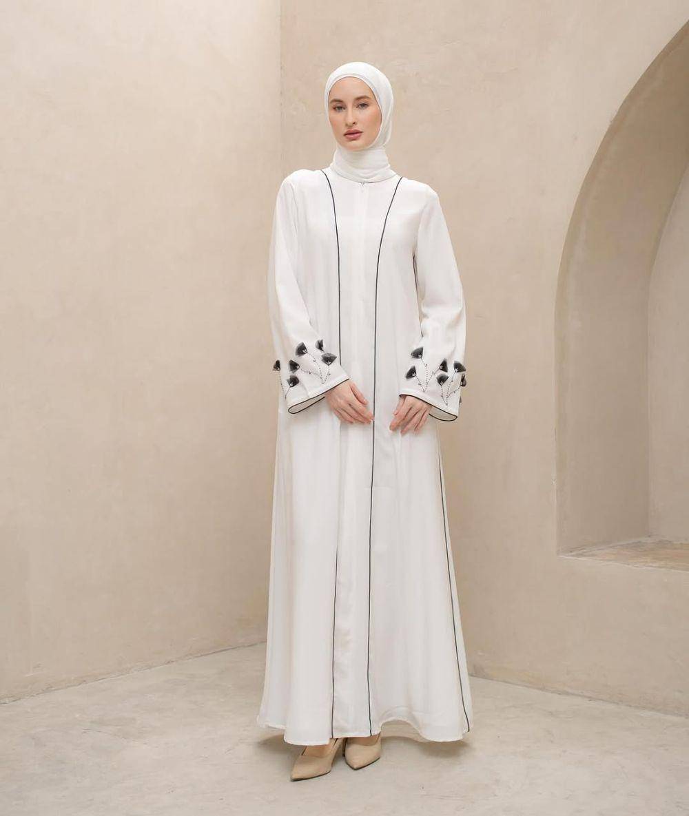 Koleksi baju muslim untuk Lebaran 2025 (instagram.com/ludeabaya)