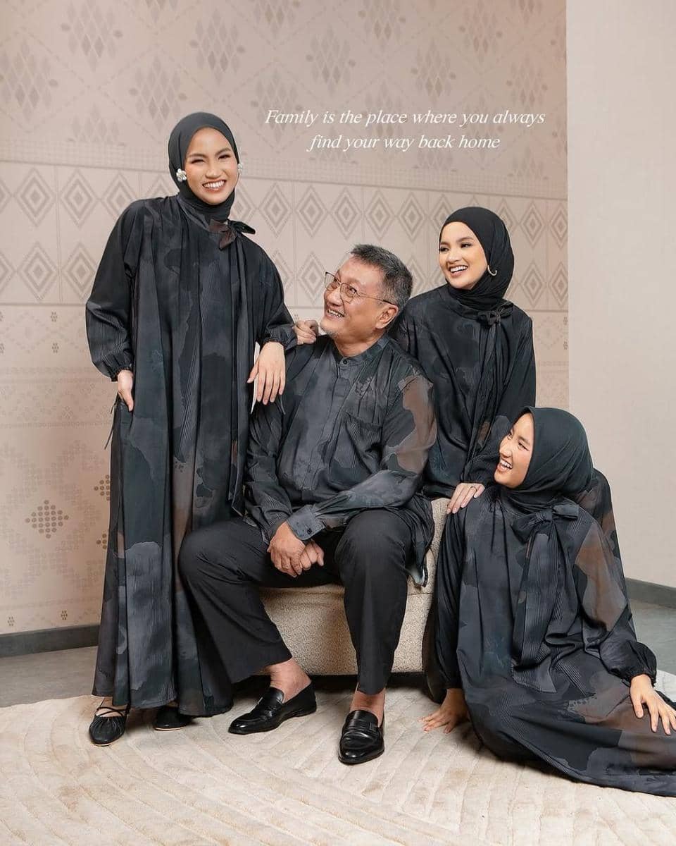 Gamis Muslim untuk Lebaran 2025 (instagram.com/lozyhijab)