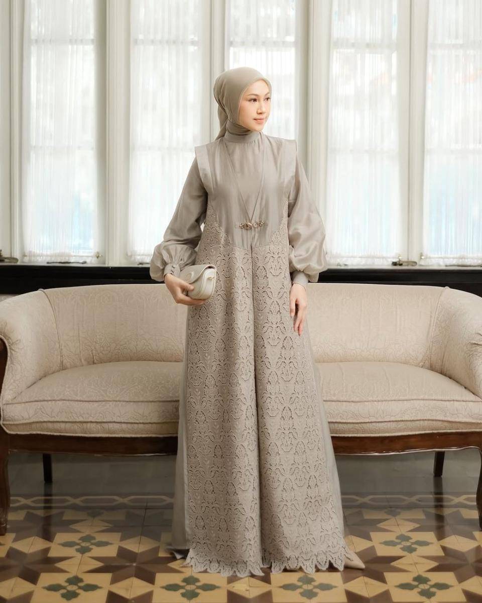 Koleksi Baju Muslim untuk Lebaran 2025 (instagram.com/shararea.id)