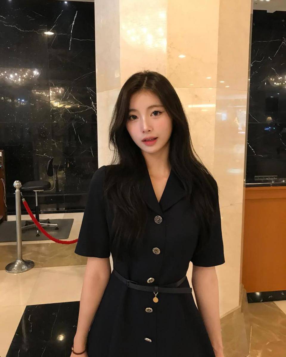 Min Seo AR3NA (Instagram.com/minimin_seo)