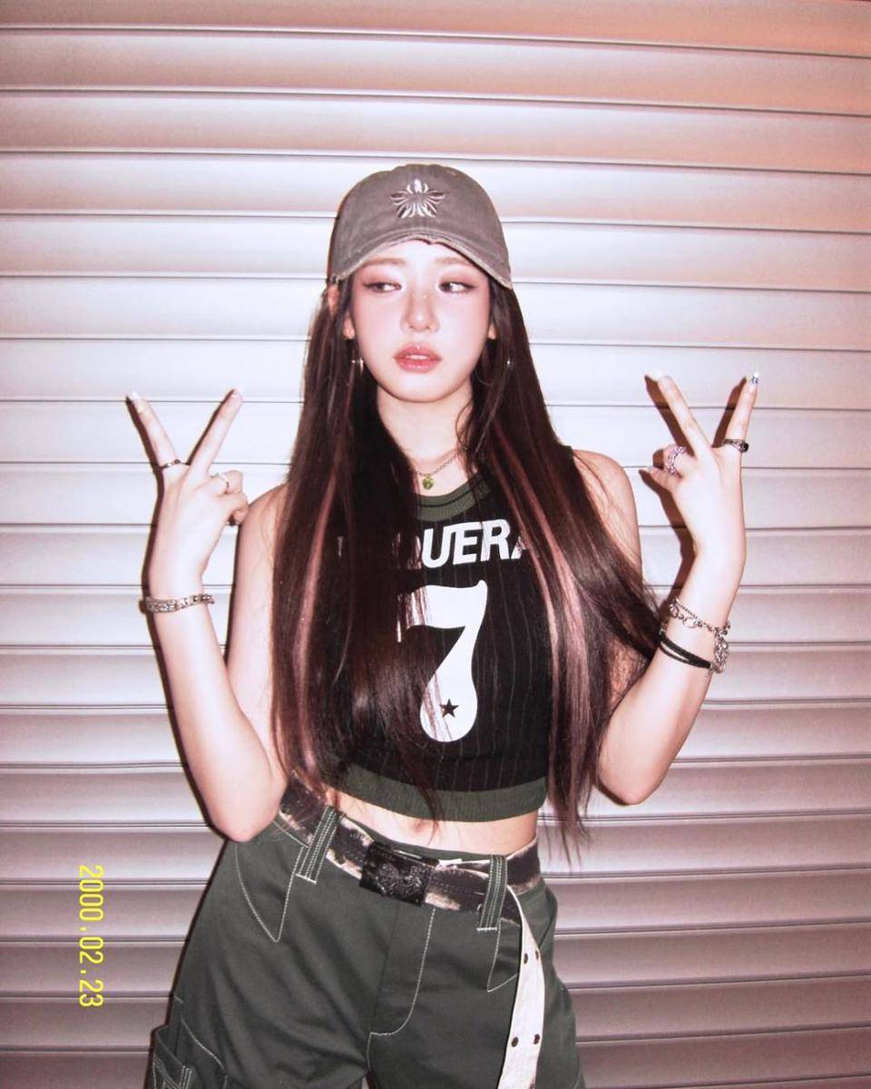 Rora BABYMONSTER (instagram.com/babymonster_ygofficial)