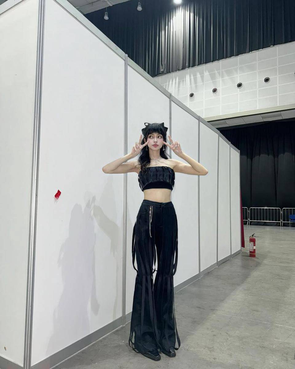 Indahkus (instagram.com/indahkus_)