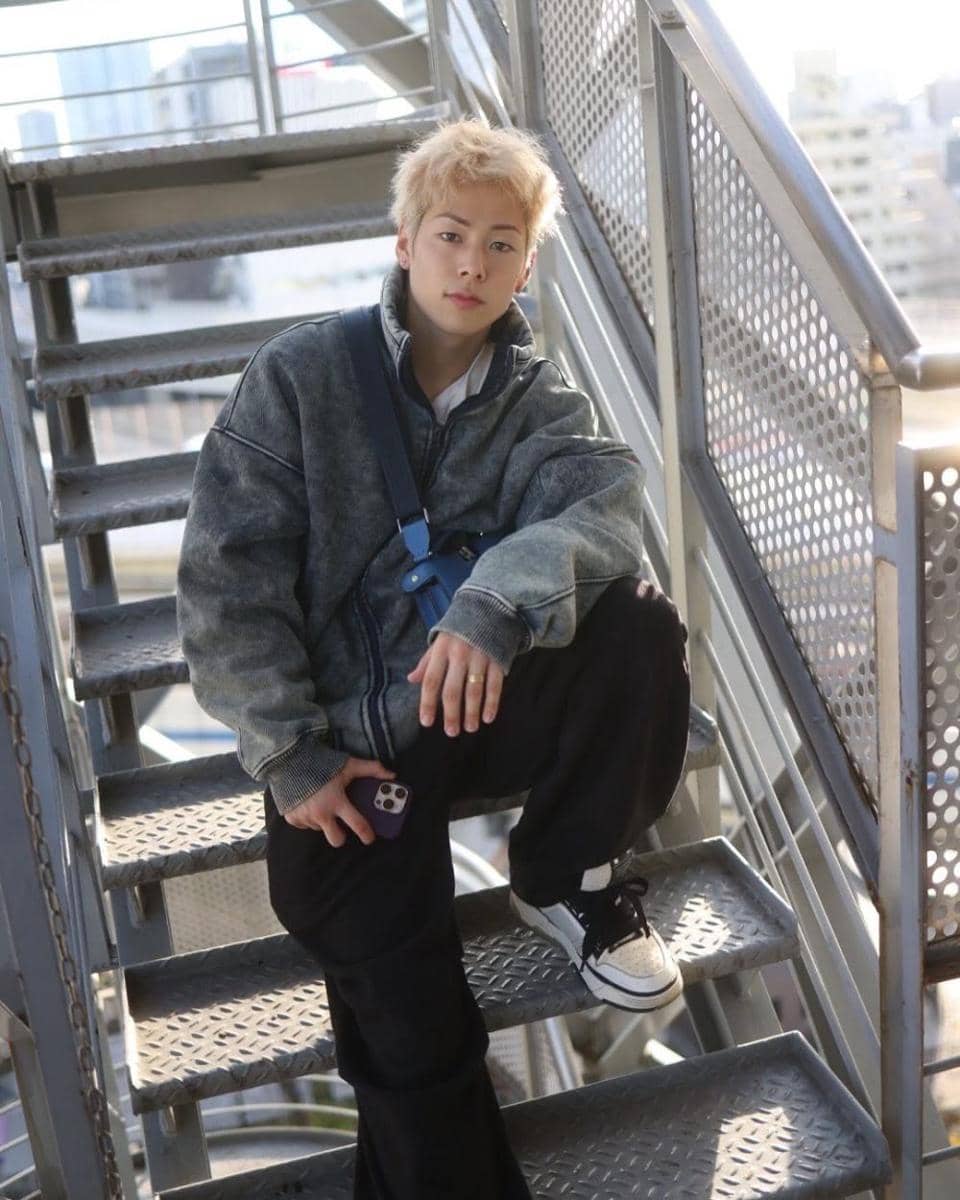 8 Gaya Rambut Anime untuk Pria yang Keren dan Charming | IDN Times