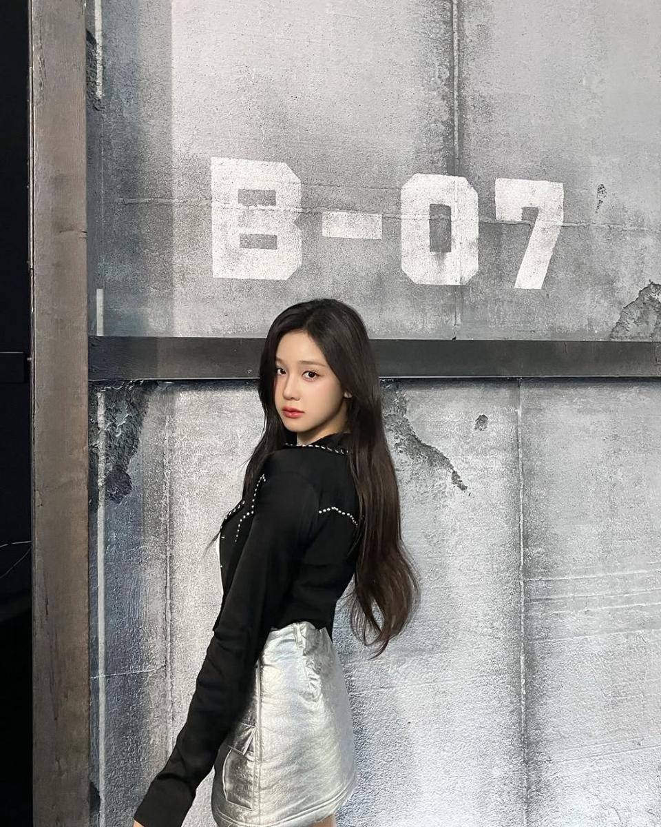 Pharita BABYMONSTER (instagram.com/babymonster_ygofficial)