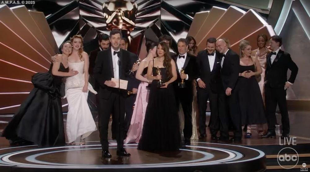 Daftar Pemenang Oscar 2025, Film Anora Borong Piala!