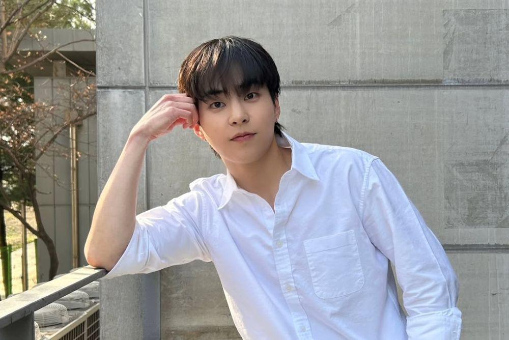 Xiumin Diduga Gak Bisa Tampil di KBS karena SM Entertainment