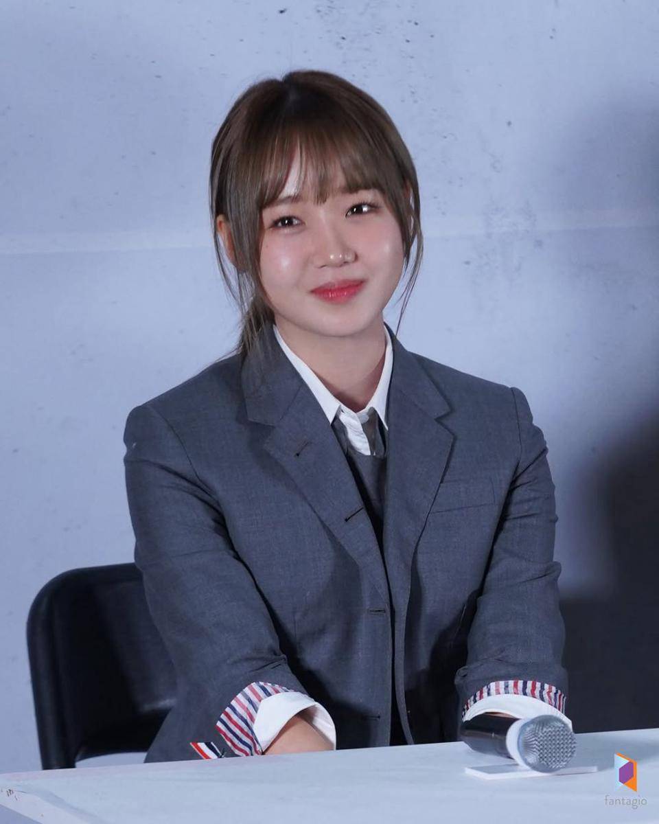 Choi Yoo Jung (instagram.com/fantagio_official)