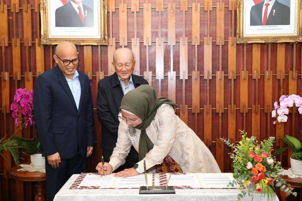 Thong Guan Industries Bhd (TGIB) resmi berinvestasi di KIT Batang senilai Rp115 miliar (dok. Istimewa)