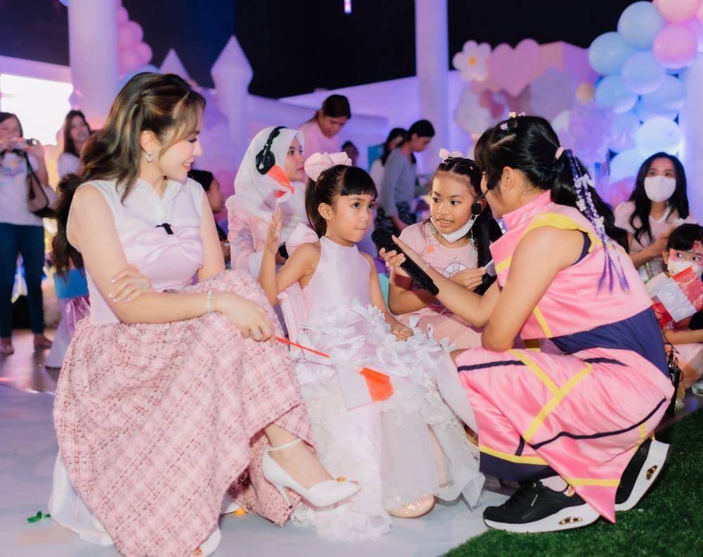 potret ulang tahun anak Momo Geisha (instagram.com/therealmomogeisha)