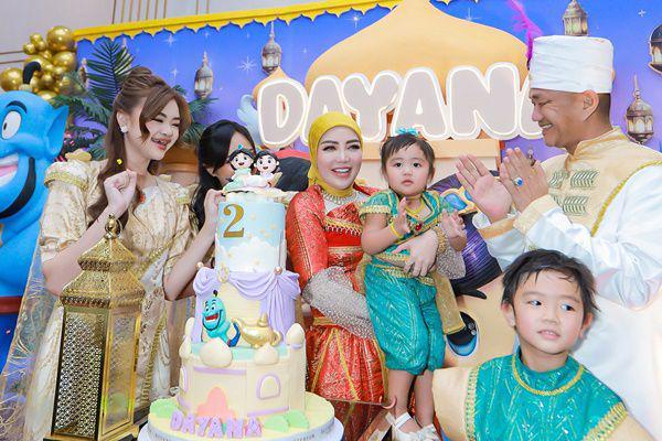 7 Potret Pesta Ulang Tahun Ke-2 Dayana, Putri Bella Shofie