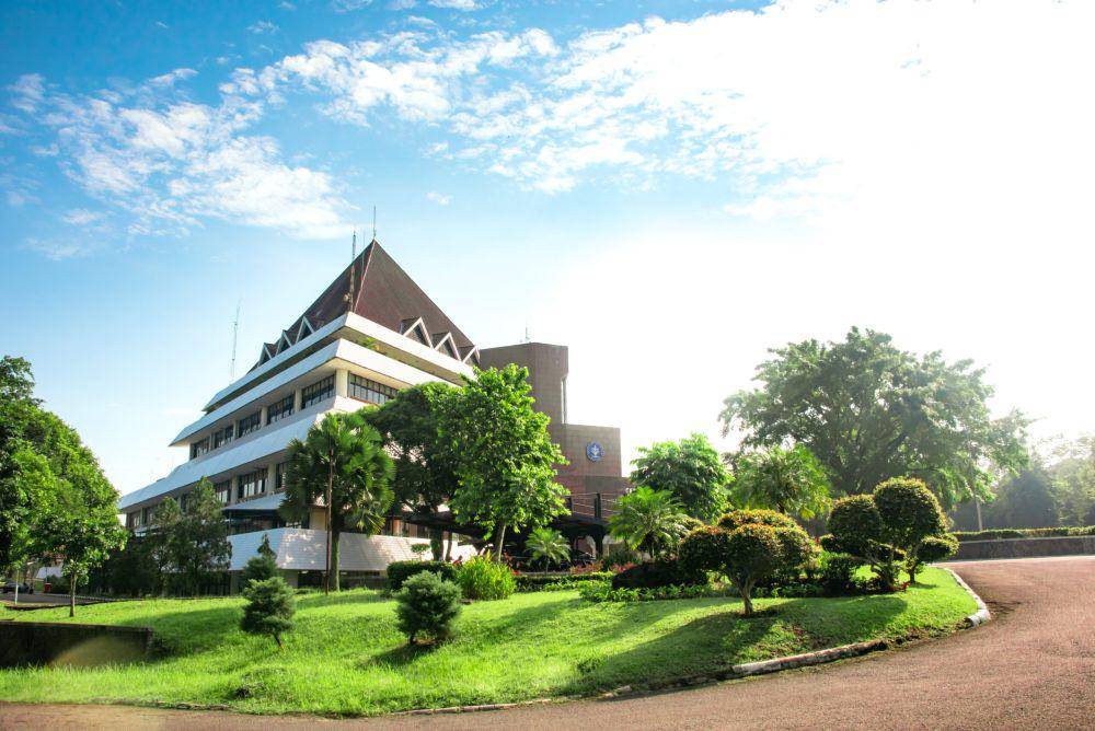 IPB (ipb.ac.id)