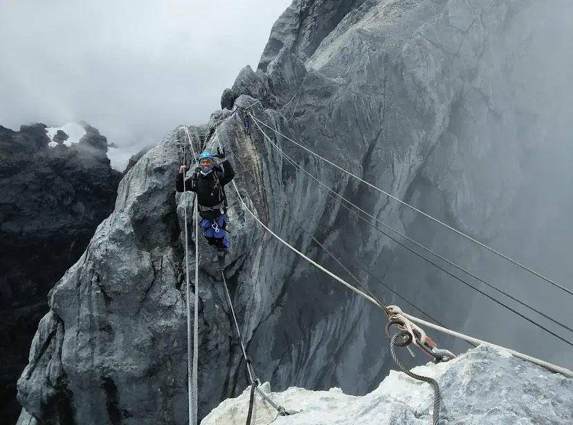 potret kegiatan pendakian Puncak Jaya (google.com/maps/Jack Roboth)