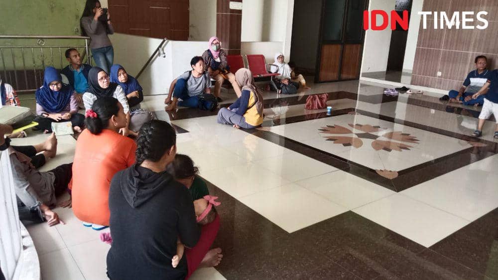 Pelaku UMKM Geruduk BMT Walisongo Papandayan Tagih Pencairan Uang