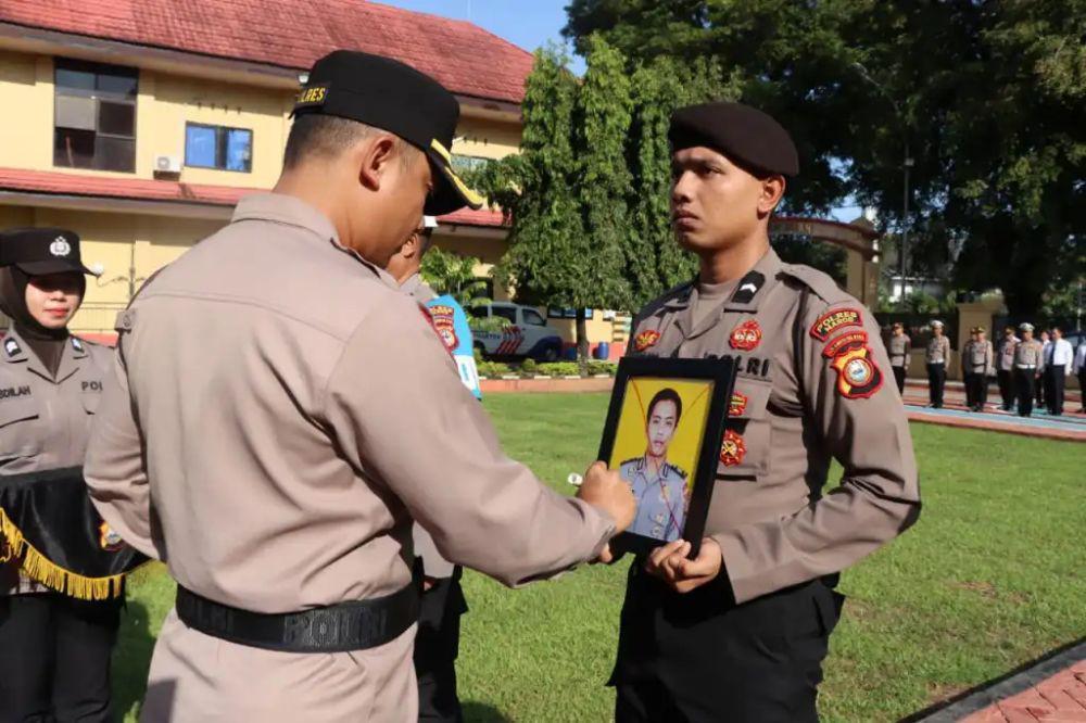 Bolos 30 Hari Berturut-turut, Polisi di Maros Dipecat