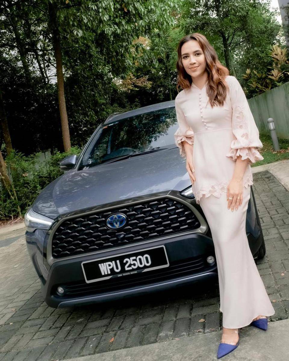 potret ide busana klasik Melayu ala Diana Danielle (instagram.com/dianadanielleb)